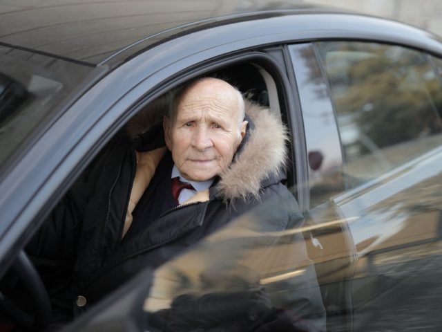 Organiser le transport d&rsquo;une personne âgée