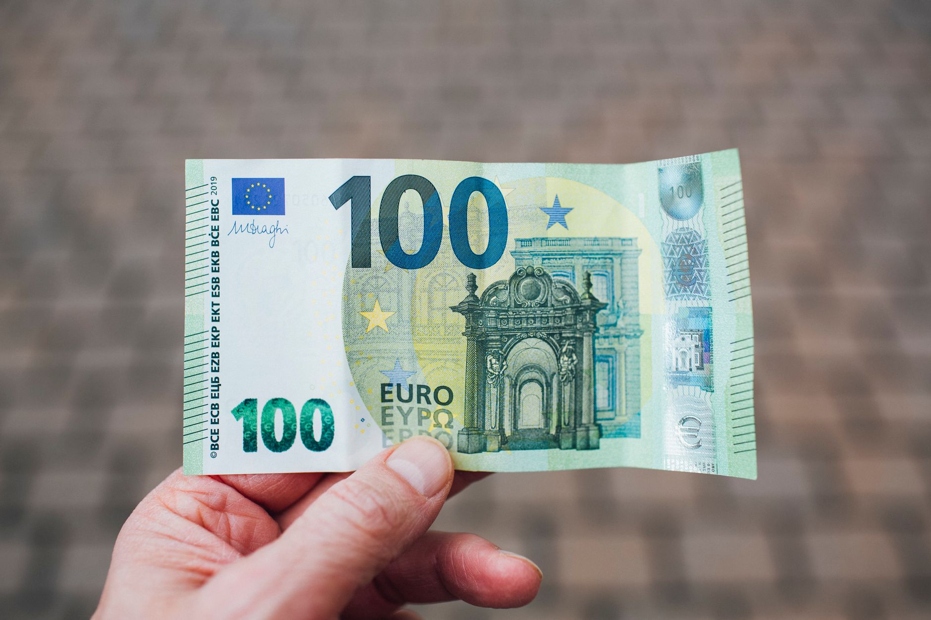100 euros pour les automobilistes du Léon : un vrai soulagement ?