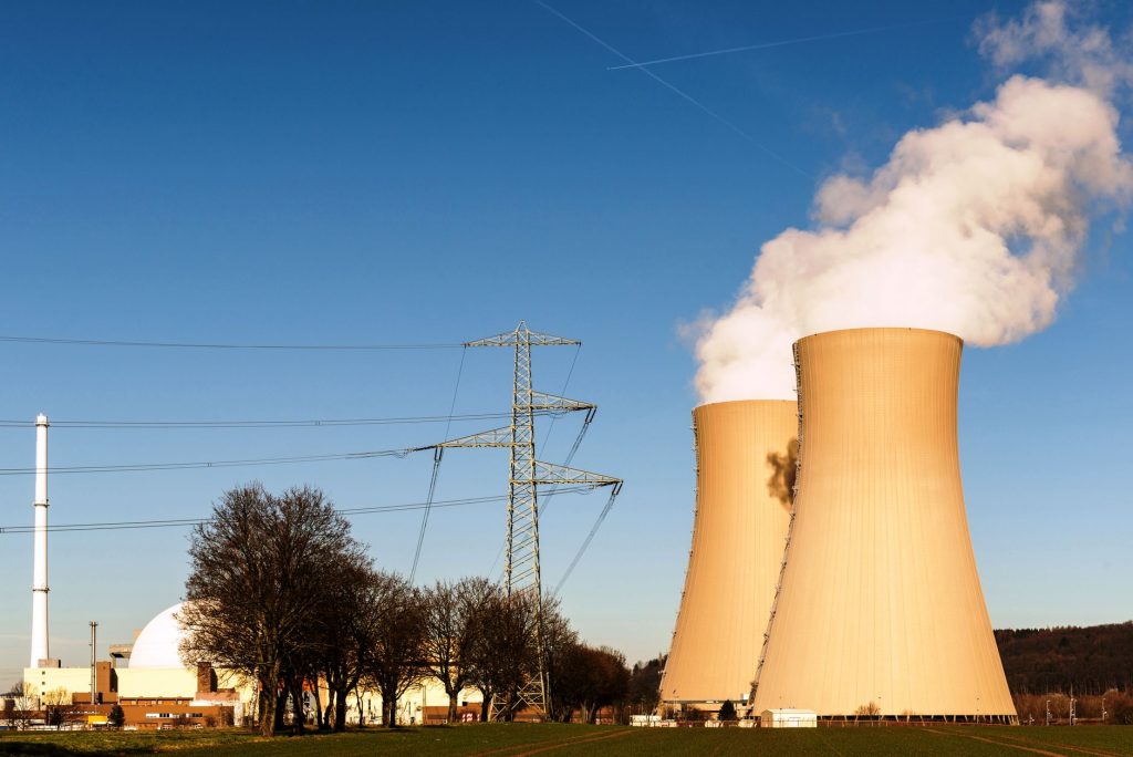 La Finlande s’engage dans la dissuasion nucléaire avancée française