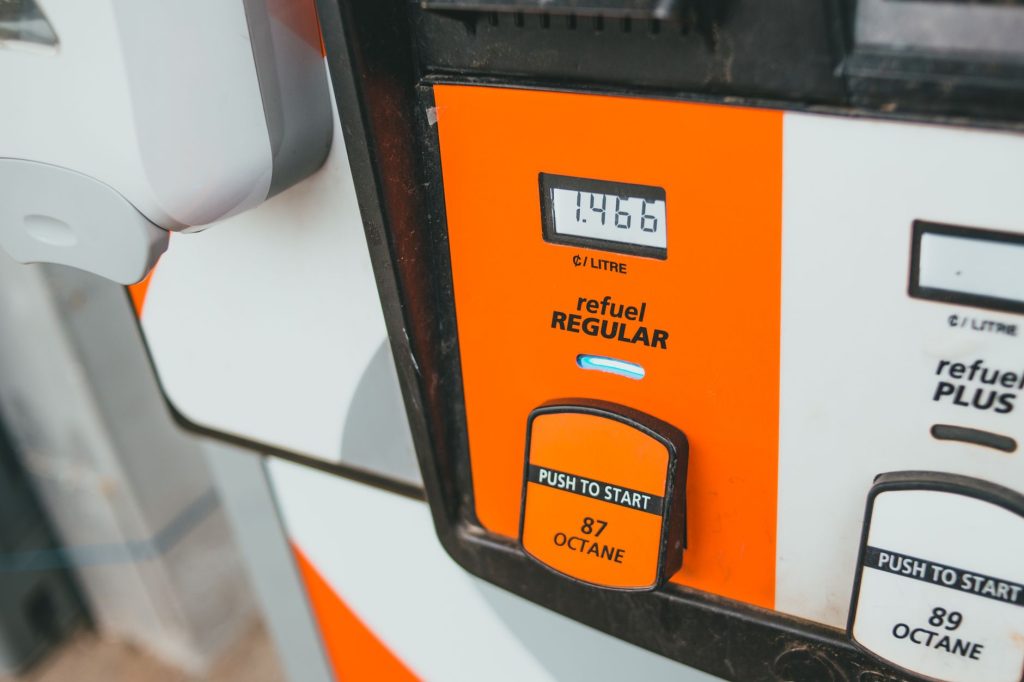 Carburants : Comment alléger votre budget face à la flambée des prix ?