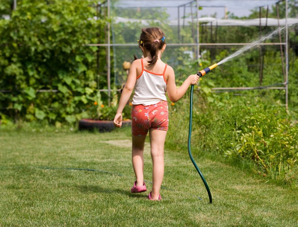 Restrictions d&rsquo;usage de l&rsquo;eau : comment s&rsquo;adapter face à la sécheresse