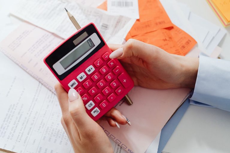 Comprendre sa fiche de paie : les lignes à vérifier chaque mois