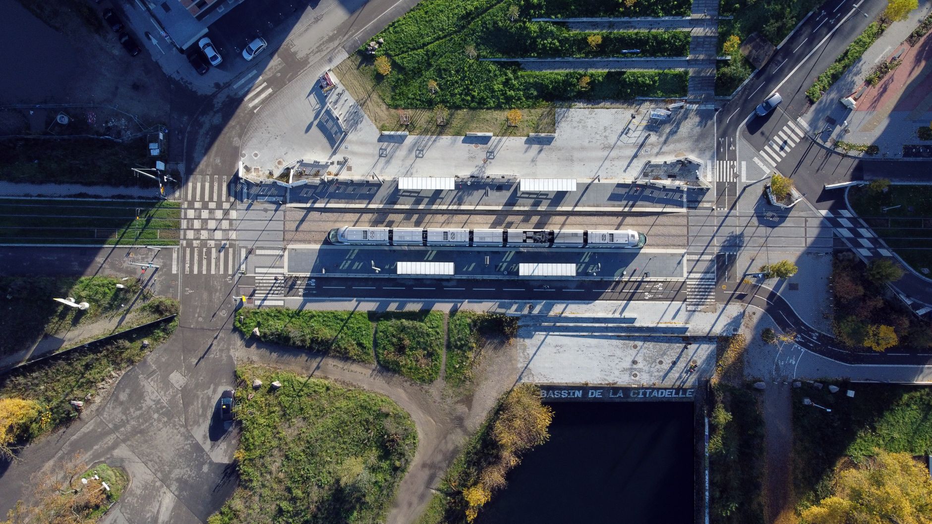 Les retards du projet de padel à Saint-Pol-de-Léon : une inquiétude qui pèse sur les finances municipales