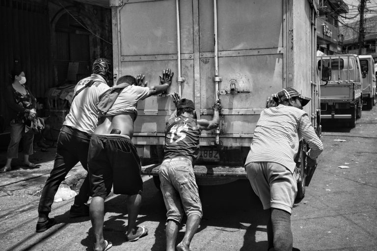 Un défi solidaire : Deux Saint-Politains en route pour le Maroc