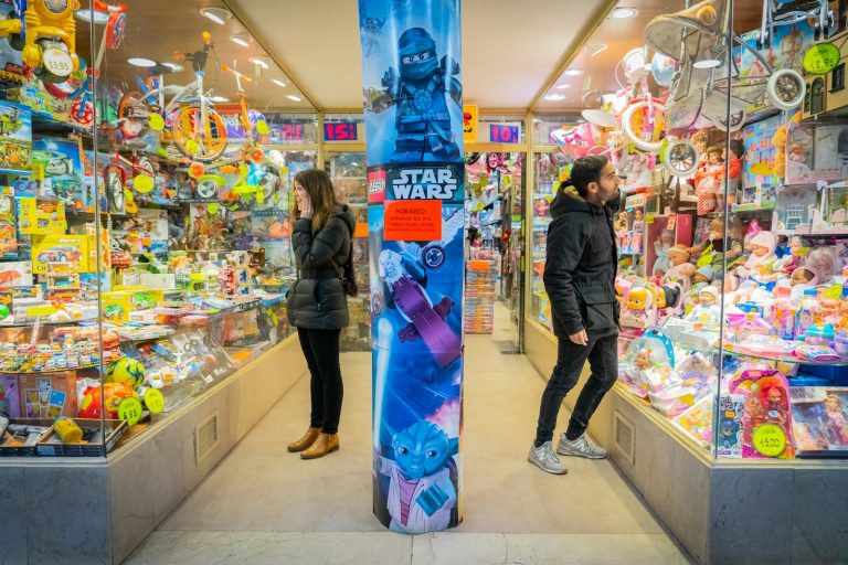 Donner des jouets : un geste de solidarité essentiel pour les enfants