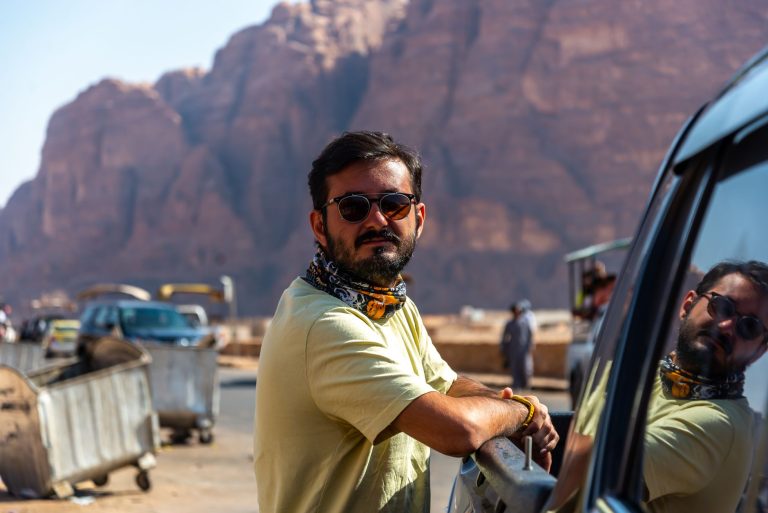 Un défi audacieux : Dylan et Yohann de Saint-Pol-de-Léon s’attaquent au désert marocain